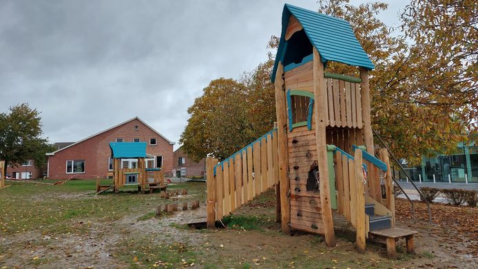 De speeltuin aan het Gemeenteplein in Everberg is volledig vernieuwd.