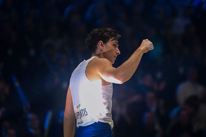 Armand Duplantis culmine à 6,21m, il veut aller encore plus haut.