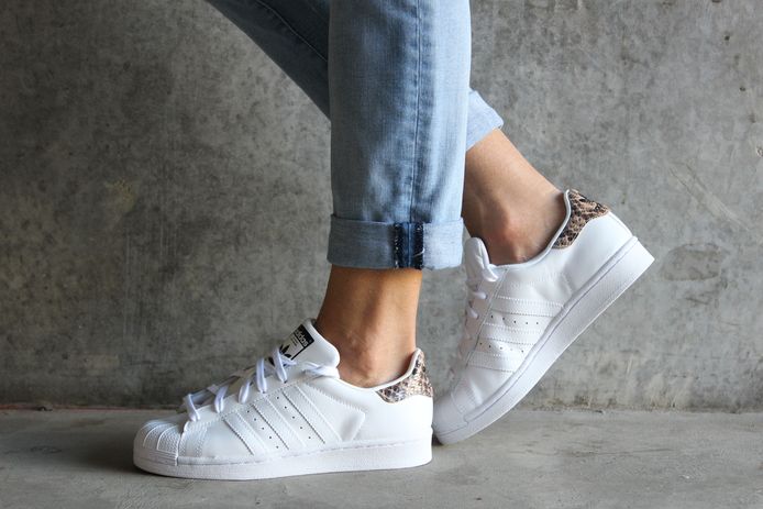 Witte sneakers in de wasmachine hot sale