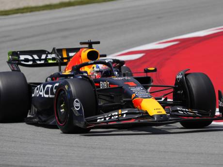 Verstappen hoort telefoon Marko afgaan in pitbox