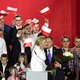 Duda’s herverkiezing als president van Polen legt diepe verdeeldheid bloot