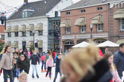 Geldrop-Mierlo gaat weer los in de Wollige Winterweken met schaatsbaan en ijsschans