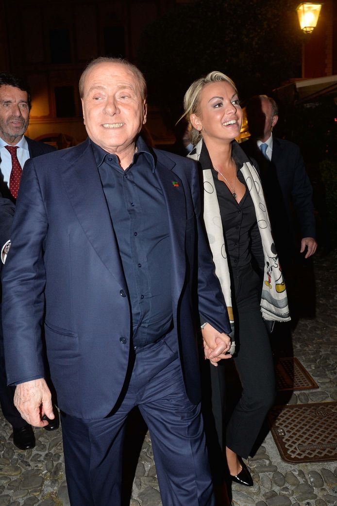 Silvio Berlusconi met zijn ex-partner Francesca Pascale.