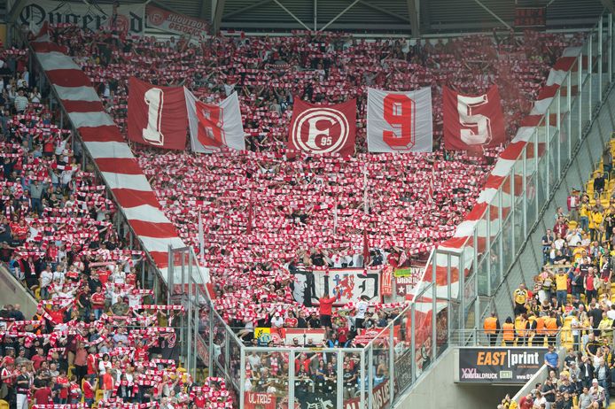 Fans van Fortuna Düsseldorf.
