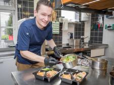 Corné en Anne van restaurant Over de Kook hebben bijbaantje: ‘Je moet wat, de overheid komt met niets’