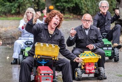 Toneelstuk met ‘gewone burgers’ over boerendebat in de maak: ‘Iedereen mag meespelen’