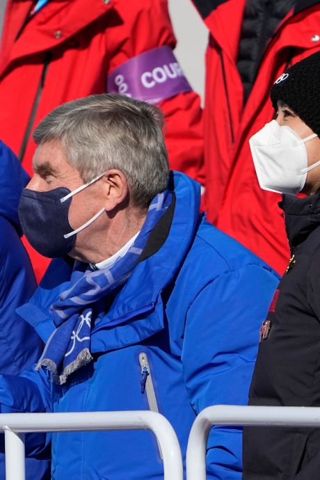 Peng Shuai a assisté à la finale du Big Air avec le président du CIO