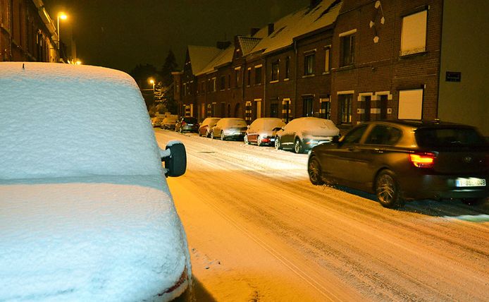 Een pak sneeuw in uw straat? "In de meeste regio’s zal er tussen de 5 en 10 centimeter sneeuw vallen", waarschuwt het KMI.