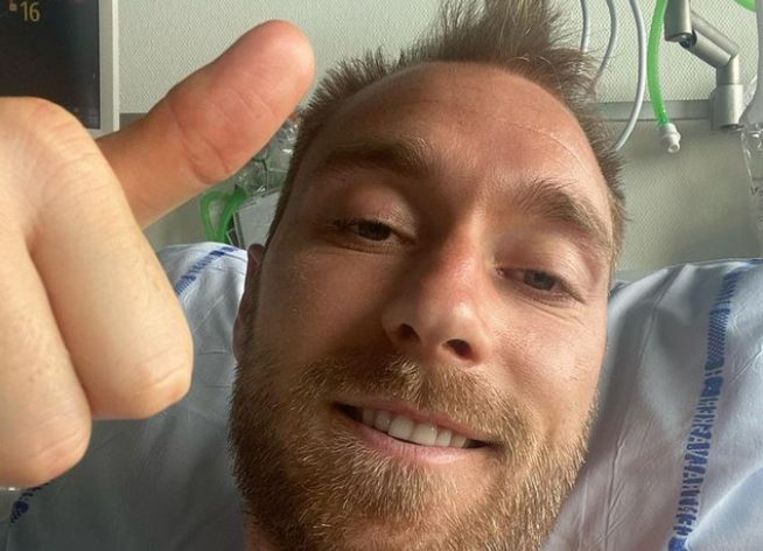 Op Instagram deelde Christian Eriksen enkele dagen geleden een selfie vanuit het ziekenhuis.  Beeld instagram.com/chriseriksen8