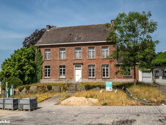 Stad Aalst verkoopt pastorie van Meldert: “Gebouw uit 1875 met vijf slaapkamers”