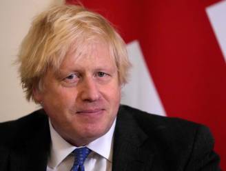 Britse premier optimistisch in eindejaarsspeech: “Het gaat ondanks omikron goede kant op”