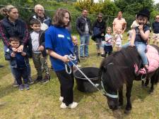 Het Lentefeest is voor de Zevenaarse kinderboerderij een genoegen, maar ook een onontbeerlijke inkomstenbron