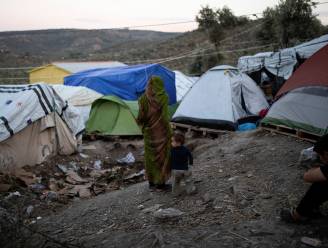 Vierhonderd migranten protesteren tegen leefomstandigheden op Lesbos