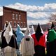 Ku Klux Klan mag berm snelweg niet opruimen