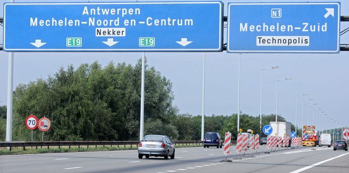 Illustratiebeeld - De bestuurder draaide de afrit in Mechelen Noord op en maakte rechtsomkeer richting Antwerpen.