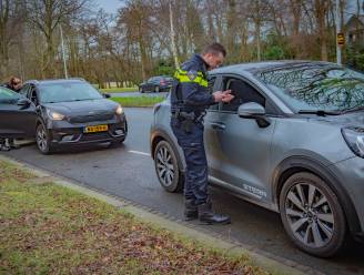 Protesterende agenten gaan minder bekeuren, maar nog wél voor corona-overtredingen