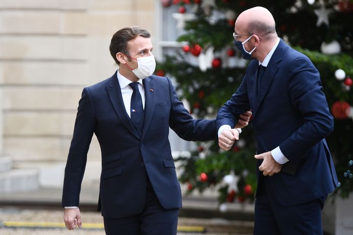 Een ontmoeting tussen Frans president Emmanuel Macron en EU-president Charles Michel op 14 december voorafgaand aan de viering van de zestigste verjaardag van de OESO