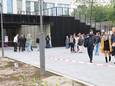 Studenten staan buiten vanwege steekpartij bij Fontys in Eindhoven.