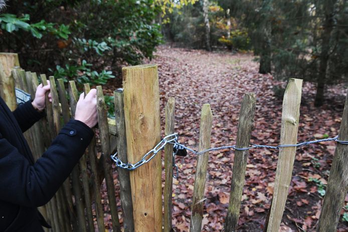 Het wandelpad achter de villa van prinses Irene.