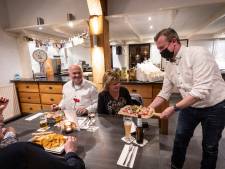 Eendaagse protestactie in Dinkellandse horeca smaakt naar meer: ‘Als het kabinet ons geen perspectief biedt volgen er meer’