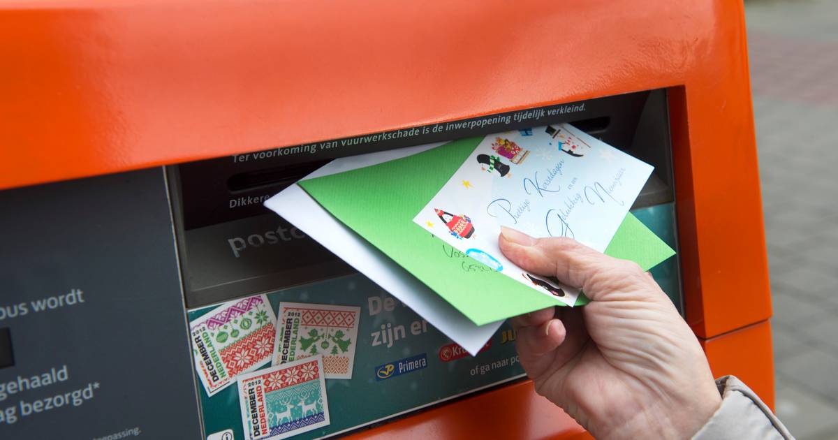 rekenkundig Bakken Buskruit Strop webshops: buitenlandse brief mag van PostNL alleen nog papier  bevatten | Economie | AD.nl