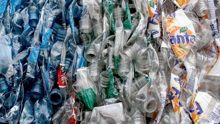 cement Taille strak Laatste kans: 'Voor 2021 is 90 procent van kleine plastic flesjes  gerecycled, anders alsnog statiegeld'