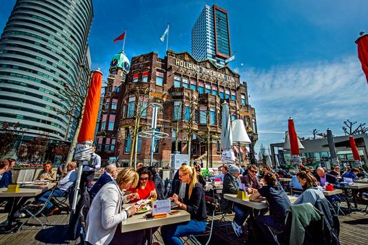 Hotel New York.