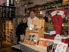 Eigenaren bieden speciaalzaak KoffieenT ter overname aan: ‘Koester de kleine winkels in Zierikzee’