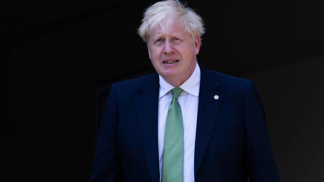 Partij Boris Johnson raakt twee zetels kwijt in parlement, voorzitter Conservatieven stapt op