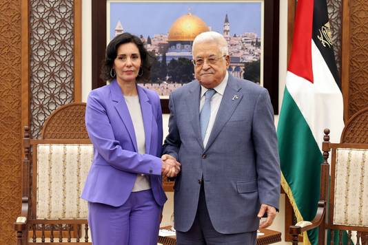 Hadja Lahbib en Mahmoud Abbas.