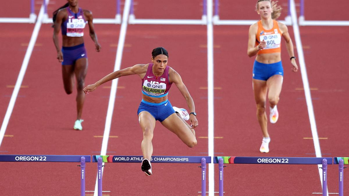 Femke Bol pakt zilver op WK atletiek, McLaughlin snelt naar sensationeel  wereldrecord op 400 meter horden | Andere sporten | AD.nl