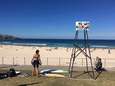 Surfers protesteren op Bondi Beach tegen olieboringen