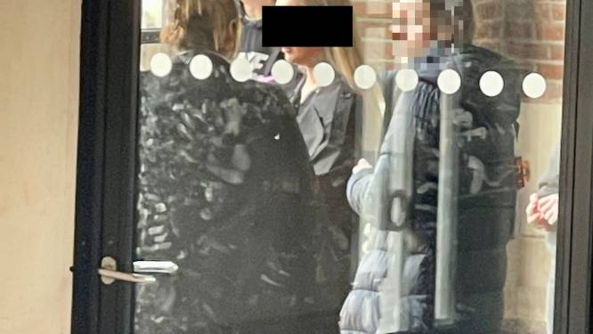Seksuele fantasie wordt man bijna fataal: jaloerse ex bindt hem vast en slaat hem het hoofd in met klinker. “Dacht dat het nog kon goed komen”