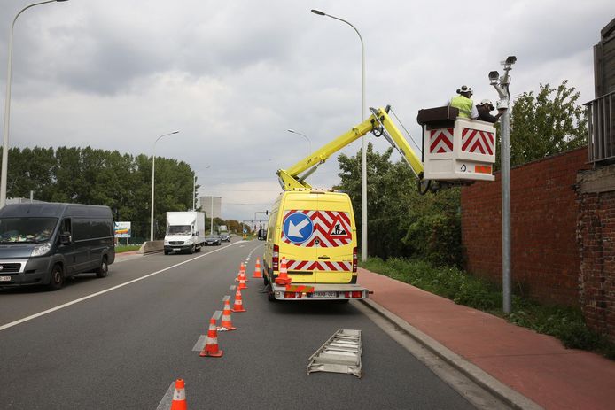 In 2015 werden de eerste ANPR-camera's geïnstalleerd in Ruisbroek.
