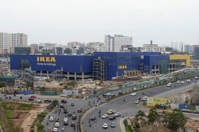 Er wordt nog volop gebouwd aan de Ikea-vestiging in Hyderabad, die volgende maand moet opengaan.