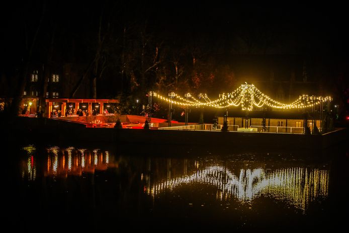 opening wintergloed en kerstmarkt te Brugge