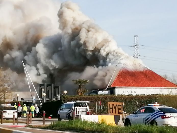 Zware brand in discotheek La Rocca in Lier