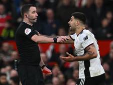 Mitrovic présente ses excuses à l'arbitre après son coup de sang contre Manchester United