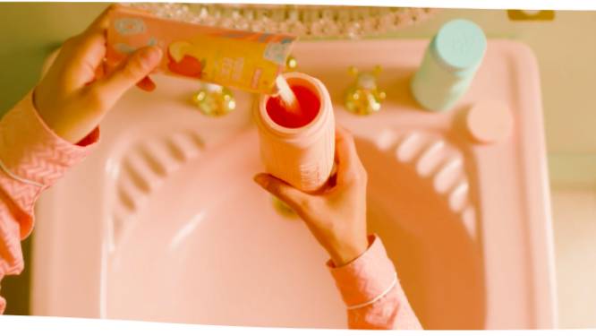 Gentse start-up WONDR lanceert naast plasticvrije shampoobars nu ook shampoo in poedervorm, mét hervulbare flessen