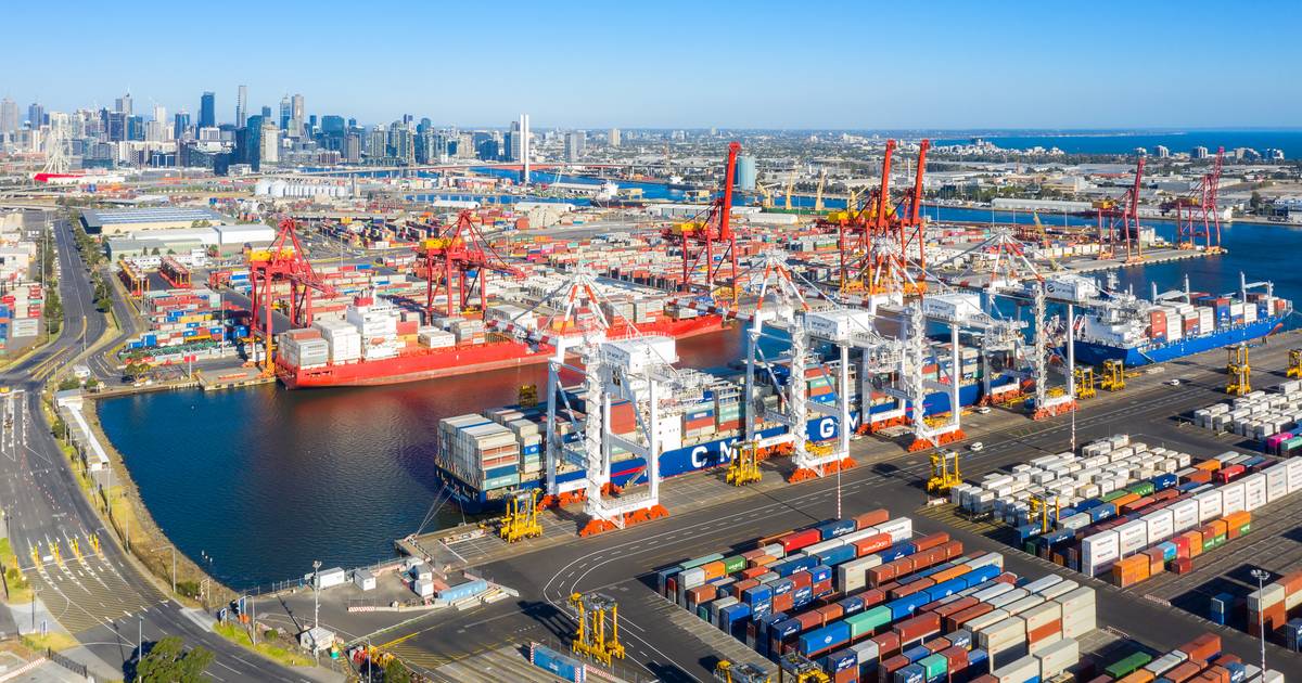 Several major ports in Australia closed after cyberattack: Tens of thousands of containers pile up |  outside
