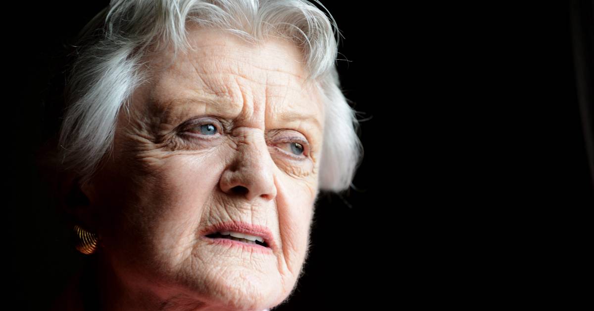 Angela Lansbury riceve un Over ai Tony Awards |  Famoso