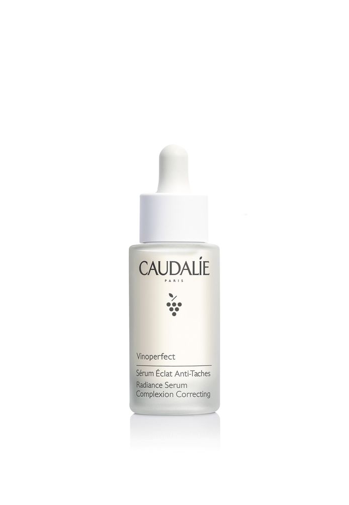 Le sérum Éclat Anti-taches - 49,30 euros. 
Le plus concentré en Viniférine. Il corrige et prévient tous les types de taches, sur tous les types de peaux.
Disponible en pharmacie et parapharmacie.