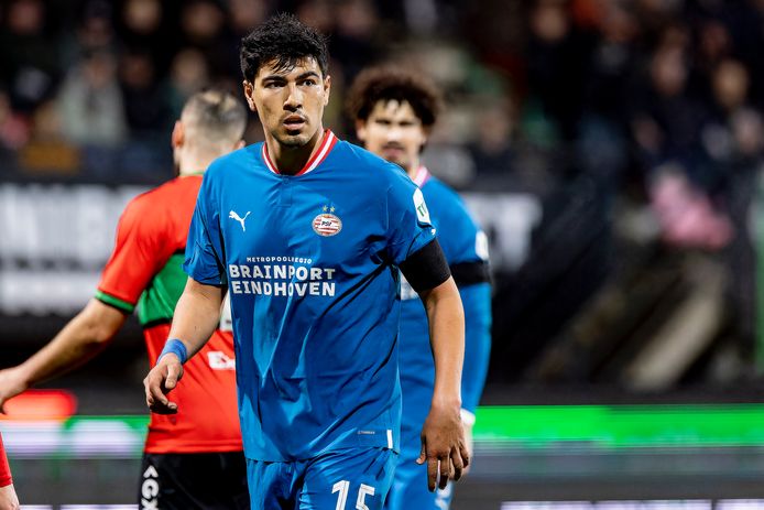 Érick Gutiérrez stond zaterdag weer eens in de basis bij PSV.