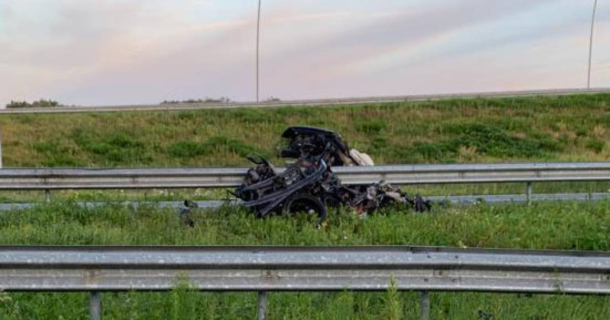 Persoon komt om bij ongeluk op A2 bij Eindhoven, snelweg dicht.