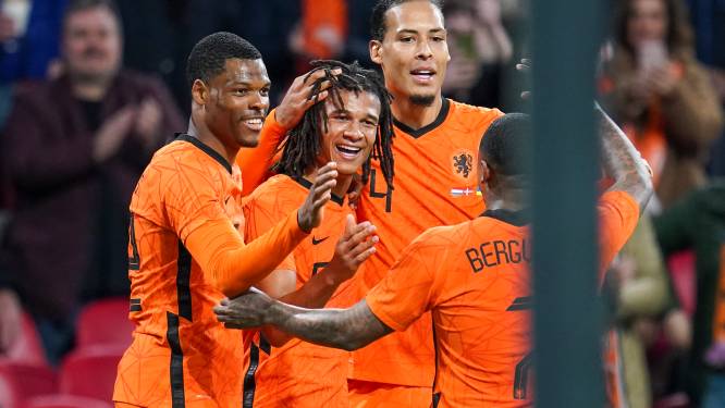 Oranje klopt Denemarken na voetbalfeest, Eriksen flitst bij terugkeer nationale ploeg