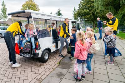 Zelfs een toeristentreintje wordt ingezet als alternatief voor de stint