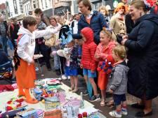 Kleedjesmarkt weg uit de binnenstad? ‘Amersfoort heeft récht op dit kneuterige volksfeest’