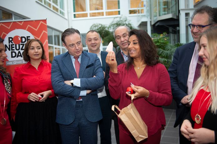 Schepen Jinnih Beels kreeg een neus cadeau