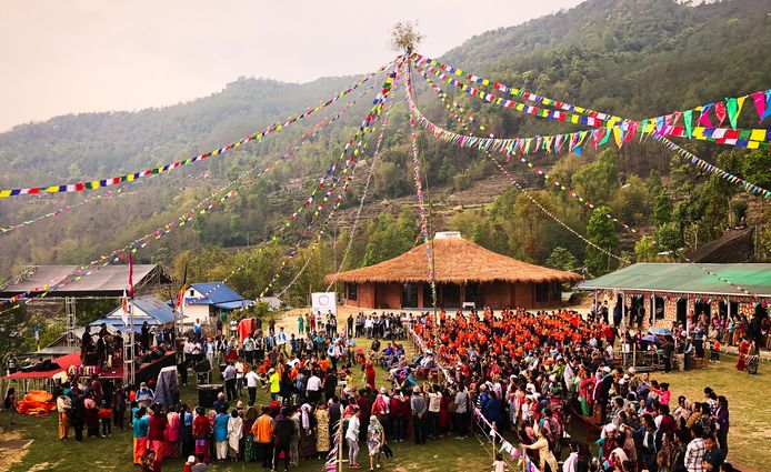 Opening van een schooltje in Nepal dankzij de Tomorrowland Foundation.