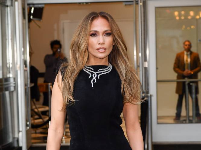 Zo houdt Jennifer Lopez (54) haar kont, huid en haar in vorm. “De behandeling heeft het effect van 20.000 squats”